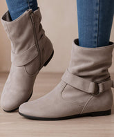 Comprar bota feminina cano médio cinza de inverno elegante barato AREZZO